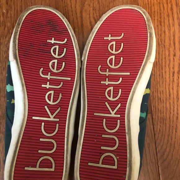 Blue shark slip on sneakers - Picture 8 of 8